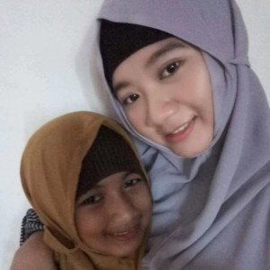 Putri Rose profile icon