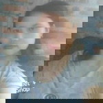 Dewi Wahyuni profile icon