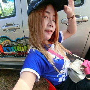 นุ๋ฟิล์ม ผู้หญิง ก่ซิ่งเป็น profile icon