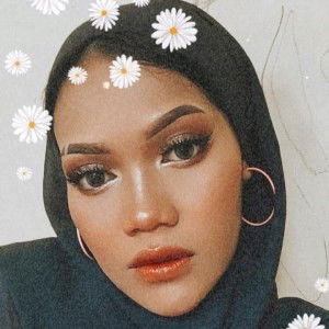 Intan Khalilah Nurcahyani profile icon