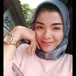 Erah Pebriany profile icon