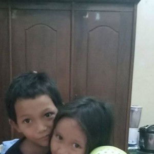 Dhinna Rosinta profile icon