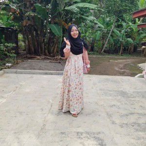 Siti Maghfirotun profile icon