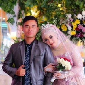 Selly Apriliani Prasintia profile icon