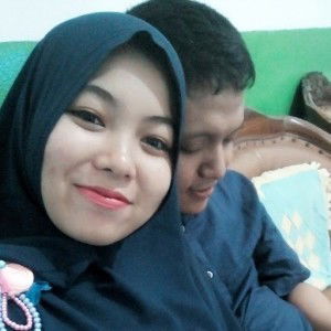 Nur Qomariah profile icon