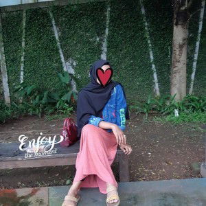 Aryani Adam profile icon