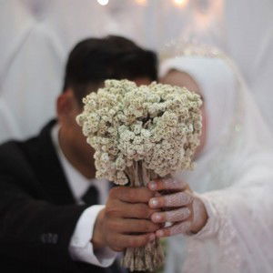 Yuni Kartika profile icon