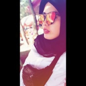 Yulia Sari profile icon