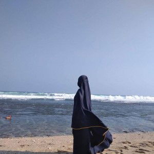 Lina Mustaqorin profile icon