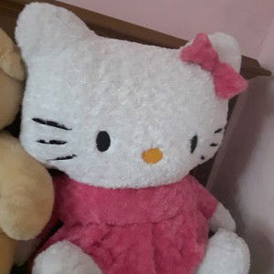 Nur Azizah profile icon