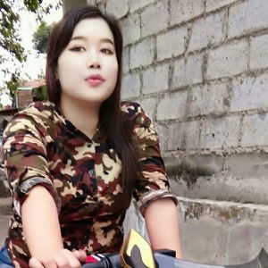 Laela Sari profile icon