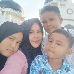 Rika Nofal profile icon