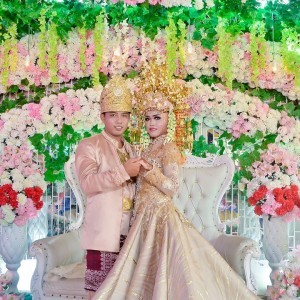 Dewi Wulandari profile icon