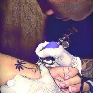 Mell Molina profile icon