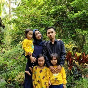 Irha Josephira profile icon