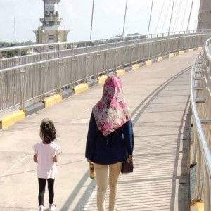 Istiny Utomo profile icon