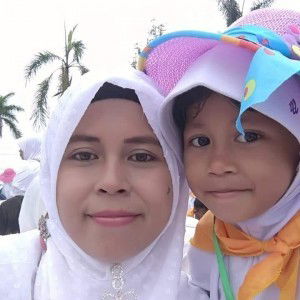 Shafeea Khusna profile icon