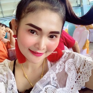 Poonim Sukmanop profile icon