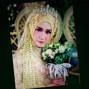 DewiNovita profile icon