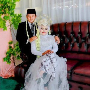 Siti Romlah profile icon