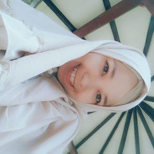 Ferlly Azaleaa profile icon