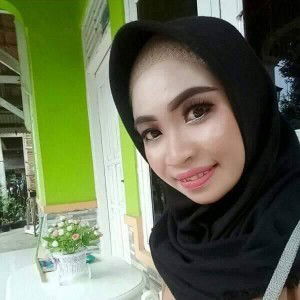 Eri erlina profile icon