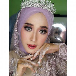 Putri Nurcahya profile icon