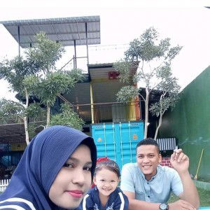 Qasmira Lely profile icon