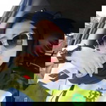 Dessy Sahar profile icon