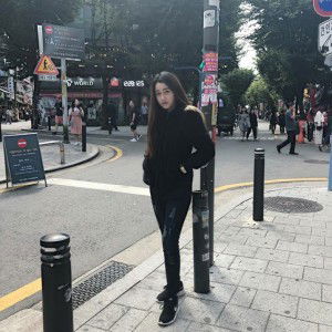 Fah Zii profile icon