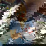 deta aswanti profile icon