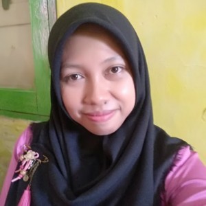 indah retnowati profile icon