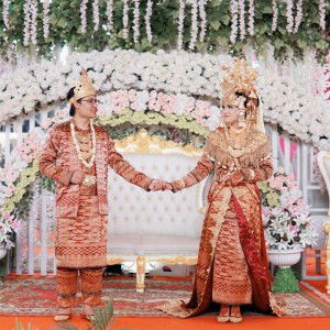 Verti Tri Wahyuni profile icon