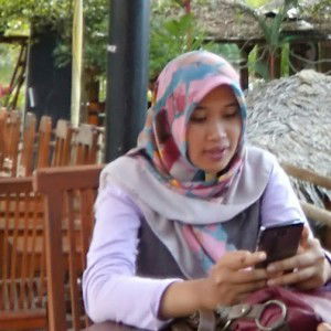 Arina Husna profile icon