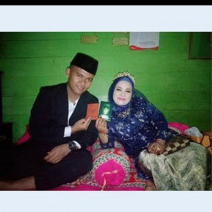 Azwah Annisa profile icon