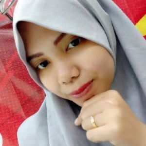 evi damayanti profile icon