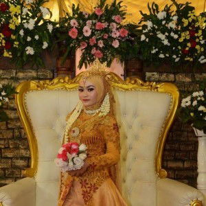 Sri Lestari profile icon