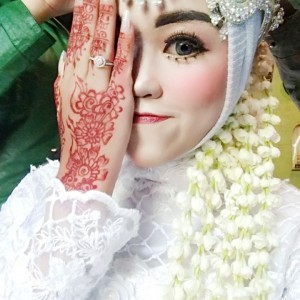 Iis Isma Muliawaty profile icon