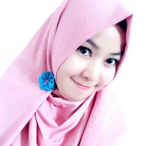 indah dwi putri profile icon