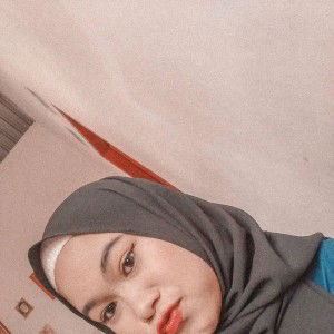 MunnaTazzahra AzZahirrah profile icon