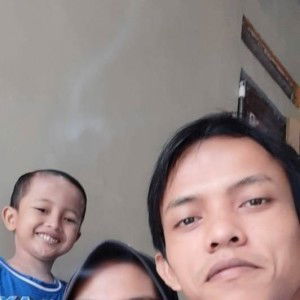 Rochima Nur Endahsari profile icon