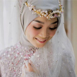 Afrida Choirunisa profile icon