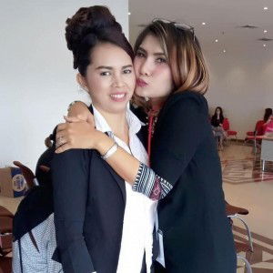 Uty Astuti profile icon