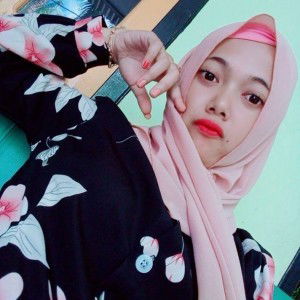 Tri Wulandari profile icon