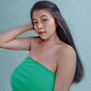 Rowena Itang profile icon