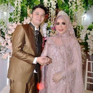 Fitri Dayanti profile icon