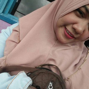 Risna Ghovur profile icon