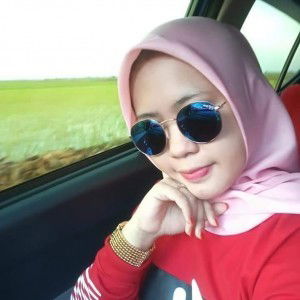 Destiana Fisqi R profile icon