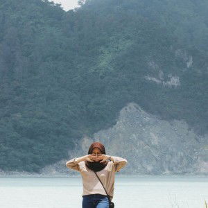 Dwi Nurkhotimah profile icon