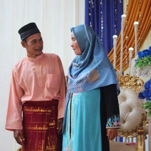 Khurratul Aini profile icon